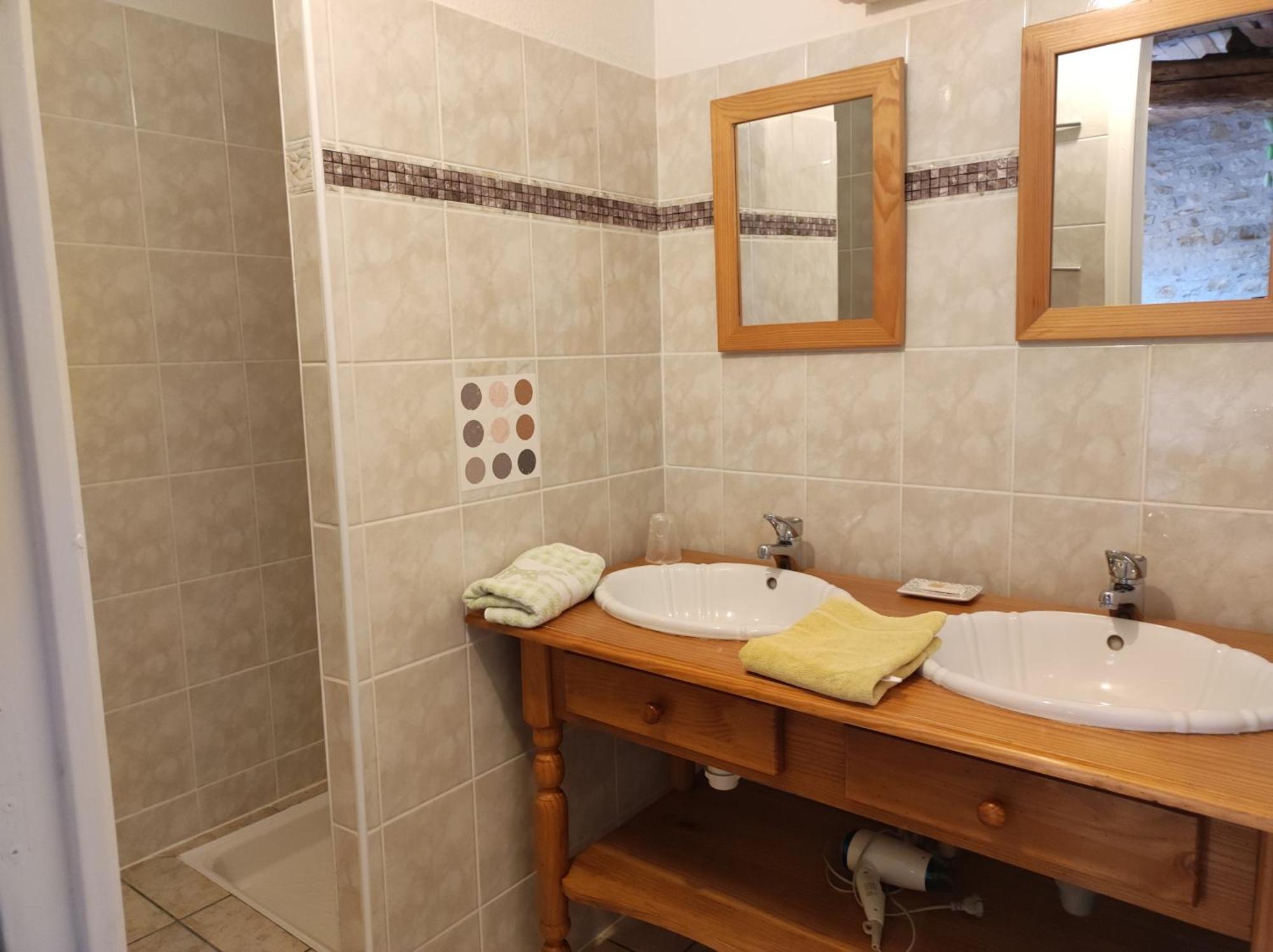Les Chenets Bed & Breakfast Chenay  Bagian luar foto