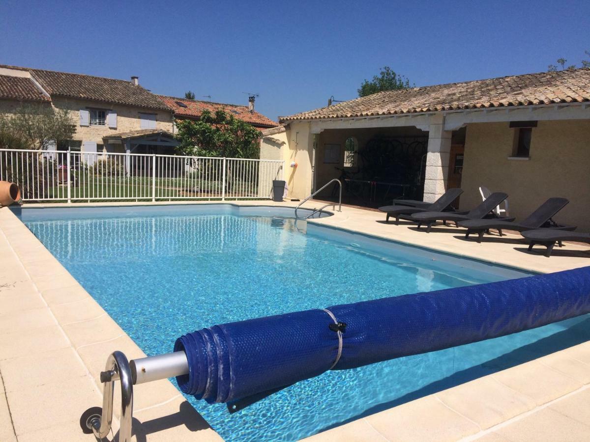 Les Chenets Bed & Breakfast Chenay  Bagian luar foto